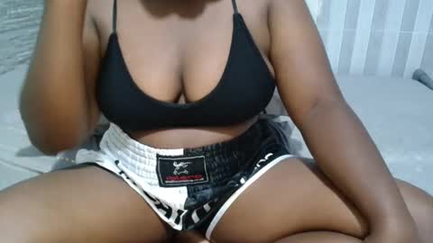 Snapshot of ebony_sabrina chatting on 11.06.25 Sabrina online show from 11.06.25