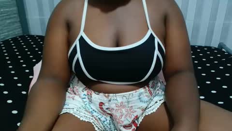 Snapshot of ebony_sabrina chatting on 03.02.26 Sabrina online show from 03.02.26