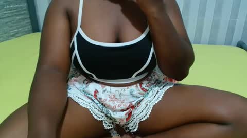 Snapshot of ebony_sabrina chatting on 05.17.26 Sabrina online show from 05.17.26