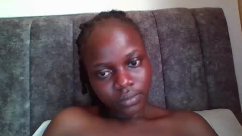 Snapshot of ebony_tasha chatting on 02.16.26 tasha online show from 02.16.26