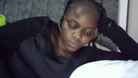 Snapshot of ebony_tasha chatting on 03.13.26 tasha online show from 03.13.26