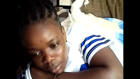 Snapshot of ebony_vellyn20 chatting on 02.26.26 ebony_vellyn20 online show from 02.26.26