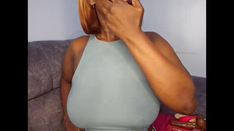 Ebony Melanie online show from 09.13.25