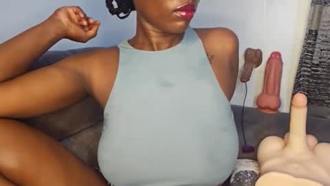 Ebony Melanie online show from 01.06.26