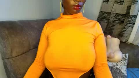 Snapshot of ebonycandymelani chatting on 02.02.26 Ebony Melanie online show from 02.02.26