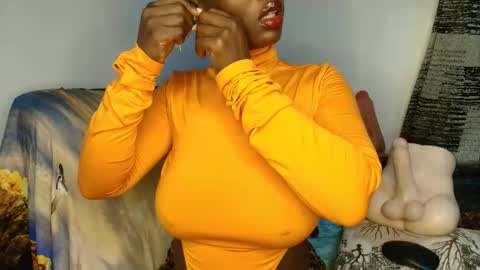 Snapshot of ebonycandymelani chatting on 02.18.26 Ebony Melanie online show from 02.18.26