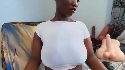 Snapshot of ebonycandymelani chatting on 02.19.26 Ebony Melanie online show from 02.19.26