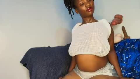 Snapshot of ebonycandymelani chatting on 07.09.26 Ebony Melanie online show from 07.09.26