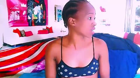 Snapshot of ebonycreamy69 chatting on 01.11.25 Nova online show from 01.11.25