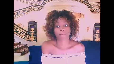 Snapshot of ebonycreamy69 chatting on 01.30.25 Nova online show from 01.30.25