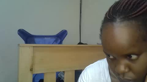 Snapshot of ebonyluxe12 chatting on 04.07.26 Ebony Luxe online show from 04.07.26