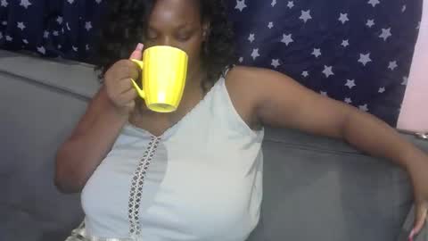 Snapshot of ebonymayahh chatting on 04.23.26 ebonymayahh online show from 04.23.26