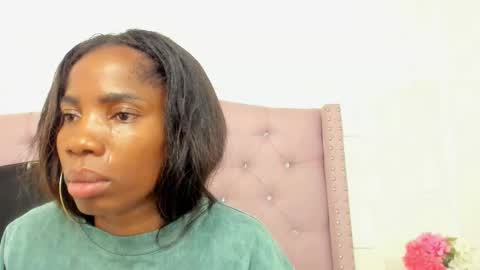 Snapshot of ebonyprolapse chatting on 02.10.26 Ebony Prolapse online show from 02.10.26