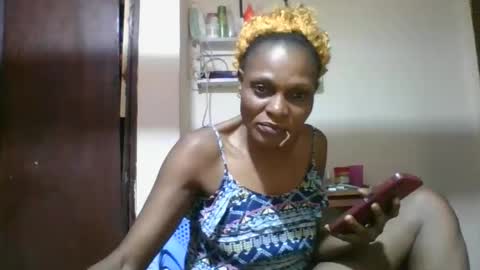 Snapshot of ebonyqueen4 chatting on 03.11.26 JACKLINE online show from 03.11.26