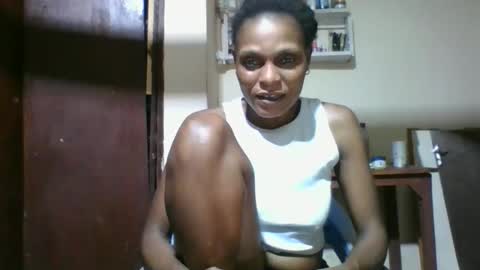 Snapshot of ebonyqueen4 chatting on 04.01.26 JACKLINE online show from 04.01.26
