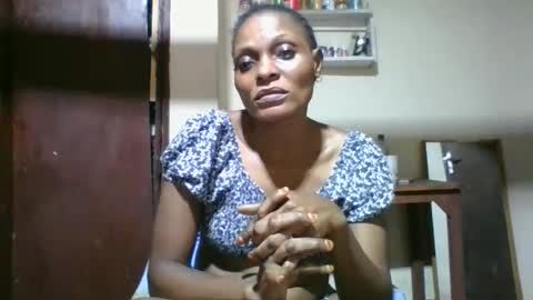 Snapshot of ebonyqueen4 chatting on 04.21.26 JACKLINE online show from 04.21.26