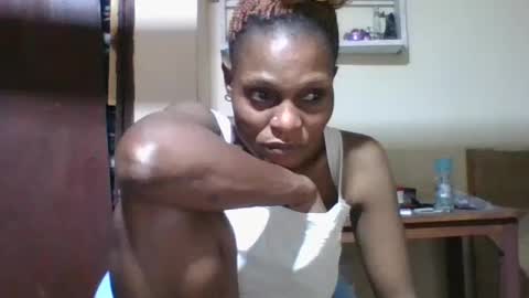 Snapshot of ebonyqueen4 chatting on 06.14.26 JACKLINE online show from 06.14.26