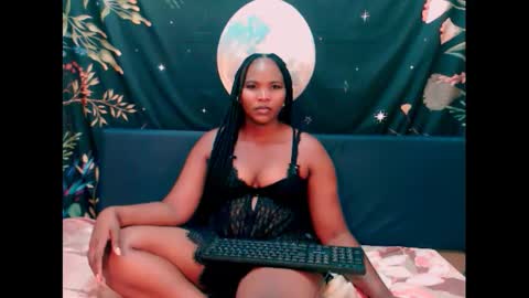 ebonyqueen4u69 online show from 01.28.25