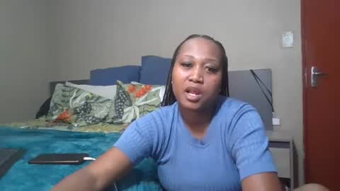 Snapshot of ebonyseductresx chatting on 06.29.26 ebonyseductresx online show from 06.29.26