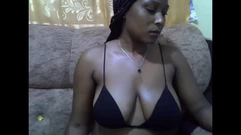 Snapshot of ebonysk chatting on 06.09.26 pretty online show from 06.09.26