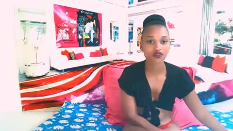 Candy online show from 02.17.25