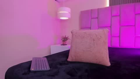 Snapshot of eclipse_divina chatting on 01.06.26 eclipse_divina online show from 01.06.26