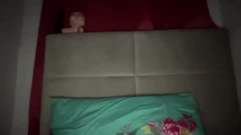 Snapshot of eclipse_doll_xl chatting on 09.20.25 HELLO online show from 09.20.25