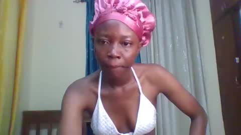 edakiss online show from 02.25.26