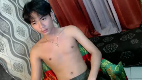 Snapshot of edelcum_xx chatting on 01.25.25 edelcum_xx online show from 01.25.25