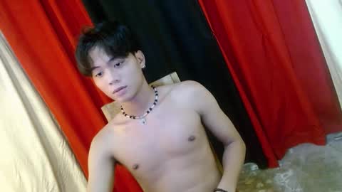 Snapshot of edelcum_xx chatting on 02.12.25 edelcum_xx online show from 02.12.25