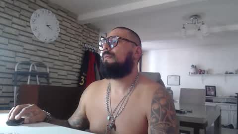 Snapshot of edgarram83 chatting on 10.07.25 edgarram83 online show from 10.07.25