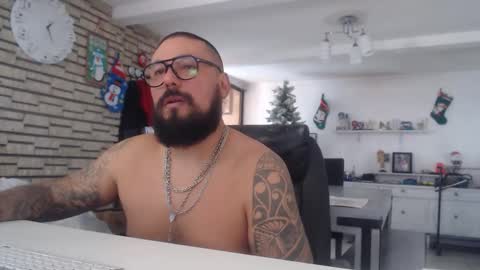 edgarram83 online show from 11.24.25