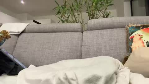 Snapshot of edge_guy chatting on 02.08.25 edge_guy online show from 02.08.25