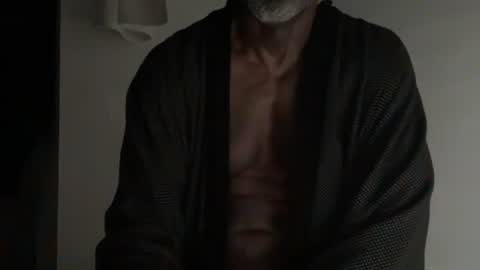 Dad online show from 11.28.25