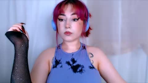 Snapshot of ediefris chatting on 04.27.26 fickle demon made of clumps of matter online show from 04.27.26