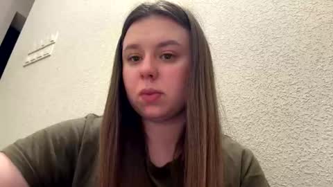 Snapshot of edina77 chatting on 04.11.26 Edina online show from 04.11.26