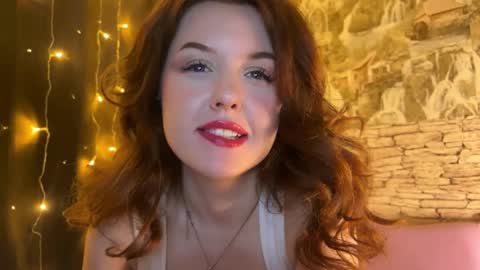 Snapshot of edithafarro chatting on 02.21.25 Friendly neighbourhoud redhead online show from 02.21.25