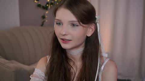 Snapshot of edithgalpin chatting on 05.12.26 Lisa online show from 05.12.26