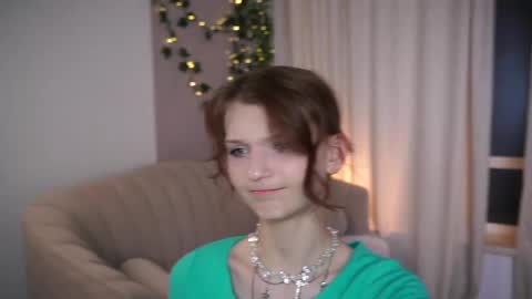 Snapshot of edithgalpin chatting on 05.13.26 Lisa online show from 05.13.26
