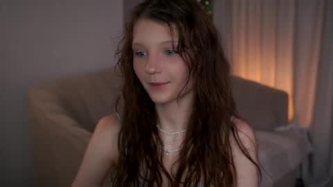 Snapshot of edithgalpin chatting on 05.24.26 Lisa online show from 05.24.26