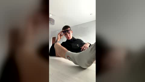 edward_secret online show from 02.08.26