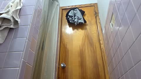 edwardaims_2please online show from 11.12.25