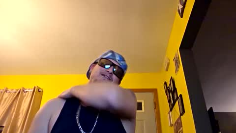 edwardaims_2please online show from 11.23.25