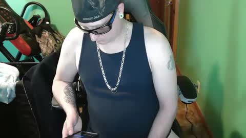 edwardaims_2please online show from 04.13.26