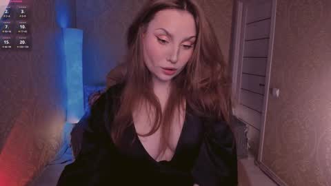 Snapshot of eesmaaarr chatting on 09.25.25 eesmaaarr online show from 09.25.25