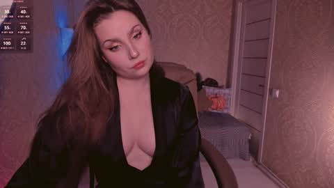 Snapshot of eesmaaarr chatting on 10.24.25 eesmaaarr online show from 10.24.25