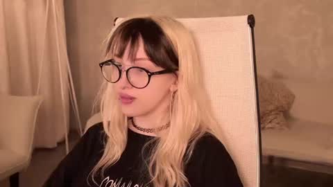 EVA NON NUDE online show from 06.26.26