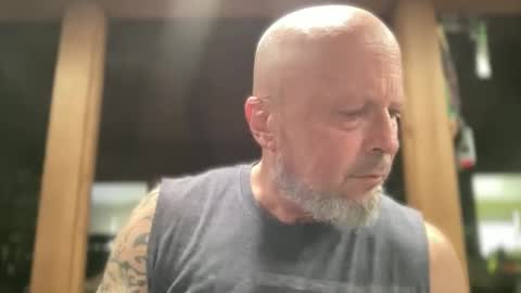 Snapshot of eevilempire chatting on 04.22.26 Harley Biker online show from 04.22.26