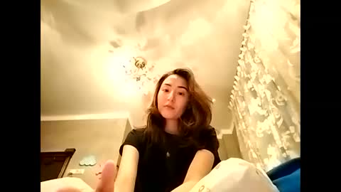 Effy online show from 12.02.24