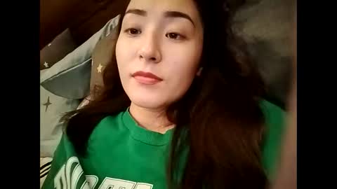 Effy online show from 12.21.24